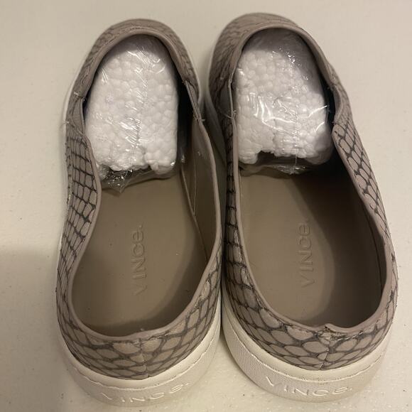 Women 8.5M Vince Preston Snake Embossed Leather Grey Platform Sneakers Slip-On - Picture 8 of 10